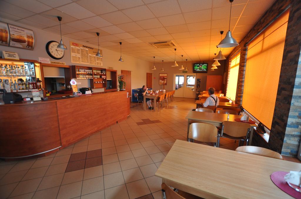 Artix Hotel Zbąszynek Exterior photo