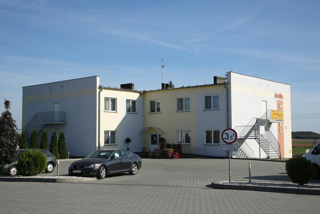 Artix Hotel Zbąszynek Exterior photo